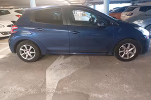 Peugeot 208 ok neopatentati 