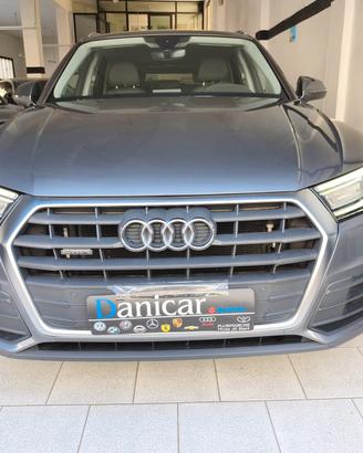 Audi Q5 2.0 TDI quattro S tronic Business Sport