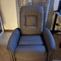 Poltrona reclinabile elettrica