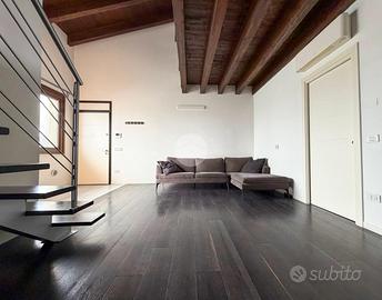 3 LOCALI A MONTICHIARI