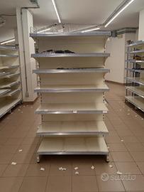 SCAFFALI E ESPOSITORI IN ALLUMINIO 