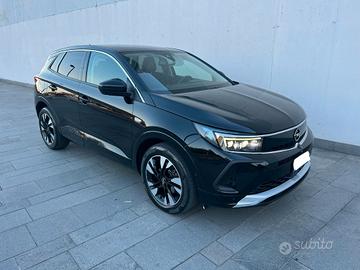 Opel GRANDLAND Elegance AT8 1.5 130cv diesel