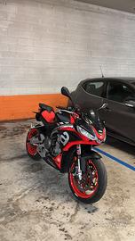 aprilia tuono 660