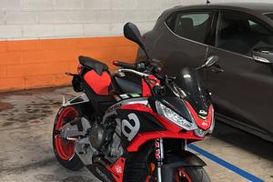 aprilia tuono 660