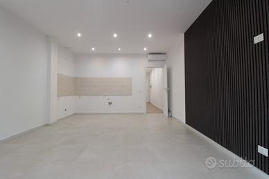 Bivano riqualificato a nuovo, con giardino