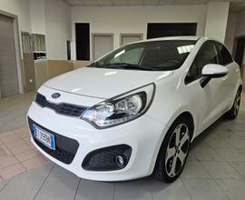 Kia Rio 1.4 CRDi 5p. Cool