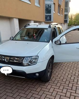 DACIA DUSTER BIANCA GPL KM 44.900  E. 13.500