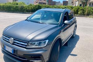 VOLKSWAGEN Tiguan 1.6 TDI R-LINE