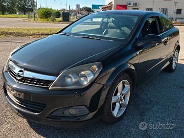 Opel Astra GTC 1.6 benzina PER EXPORT