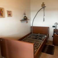 Letto Ospedaliero Elettrico