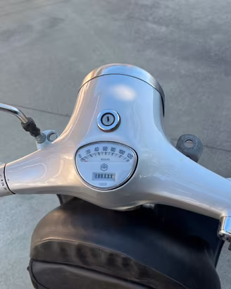 Vespa Primavera et3