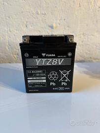 Batteria Yuasa UTZ8V