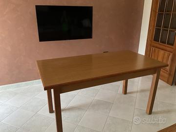 Tavolo cucina in noce