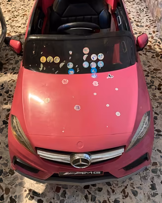 Macchina elettrica per bambini