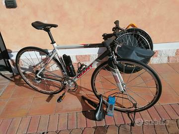 Bici da corsa GIANT TCR