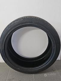 Pirelli P Zero Nero Pneumatico Estivo 235/40 ZR19