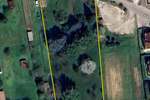 Lotto edificabile 4.500 m² con casa - Pieve di Sol