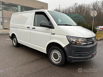 Volkswagen Transporter T6 2.0 Eu6 anno 2018 DISTRI
