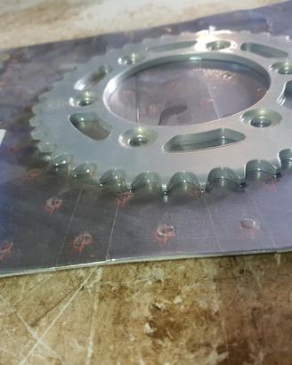 corona in ergal passo 520 37 denti nuova per ducat