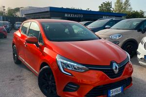 Renault Clio TCe 100 CV 5 porte Intens