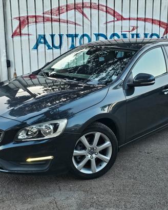 Volvo V60 D3 Geartronic Momentum