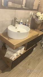 Mobile bagno completo sospeso