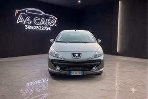 Peugeot 207 1.6 VTi 120CV CC Féline