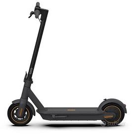 Monopattino Ninebot G30 MAX