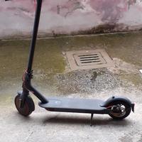 MONOPATTINO MI ELECTRIC SCOOTER PRO2