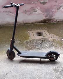 MONOPATTINO MI ELECTRIC SCOOTER PRO2