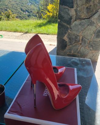 Scarpe decollete vernice rossa tacco a spillo