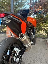 Ktm duke 690