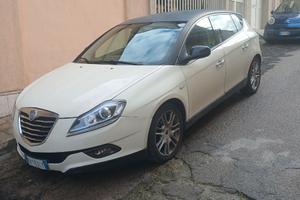 Lancia Delta 1.4 T-Jet benzina/gpl