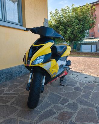 APRILIA SR 50 R