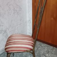sedia antica in ferro