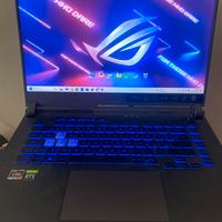 PC gaming portatile ASUS ROG STRIX G513RC