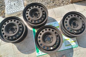 cerchi in acciaio per BMW 325 ix anni 90