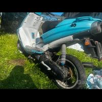 Scooter Aprilia SR