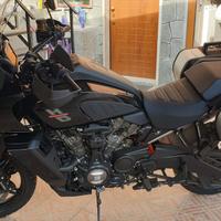 Accetto permute con scooter.