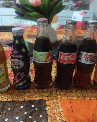 bottiglie di coca- cola e fanta