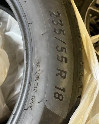 Michelin Primacy 4 235/55 R18