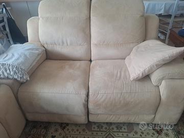 2 divani 2 posti con chaise long elettrica