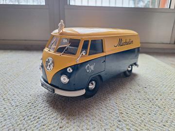 Modellino Solido Volkswagen Combi 1966 