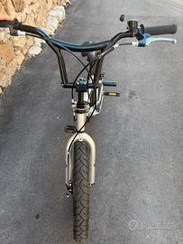 Bicicletta BMX