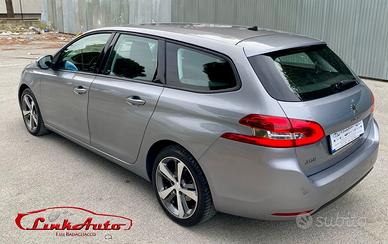 Peugeot 308 1.6 131CV automatica BlueHDi 120 S&S S