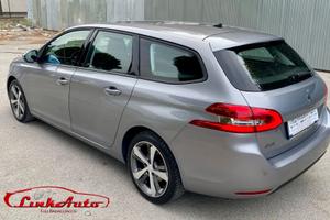 Peugeot 308 1.6 131CV automatica BlueHDi 120 S&S S