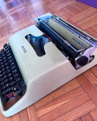 Olivetti Lettera 22 vintage – funzionante