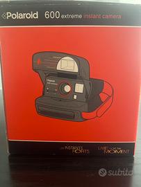 Macchina forografica POLAROID 600 Extreme