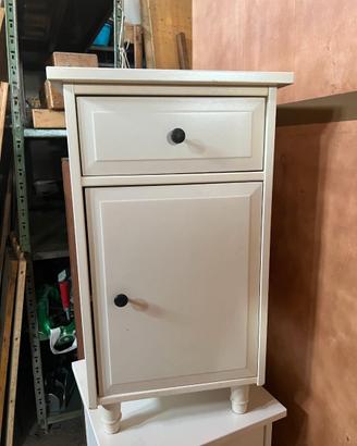 Mobiletto shabby chic con cassetto e anta – colore