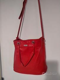 Borsa in pelle rossa